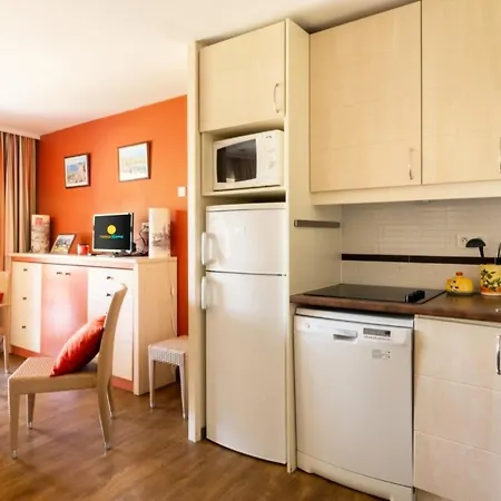 Apartment Le Village De Cap Esterel - Maeva - 2 Pieces 7 Personnes Avec Coin - Selection Mae-7345